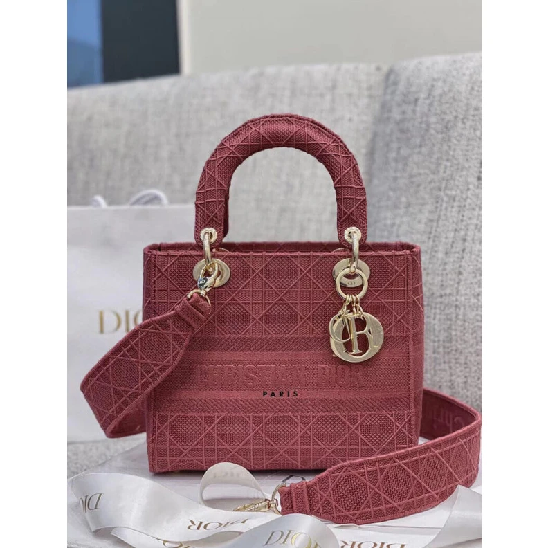 Replica valentino bags The Lady D Dior Medium Lady D-Lite Bag Mallow Rose Cannage Embroidered