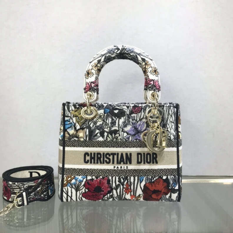 Replica valentino bags Can be ca Dior Medium Lady D-Lite Bag Multicolor Mille Fleurs Embroidery