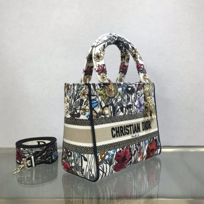 Replica valentino bags Can be ca Dior Medium Lady D-Lite Bag Multicolor Mille Fleurs Embroidery