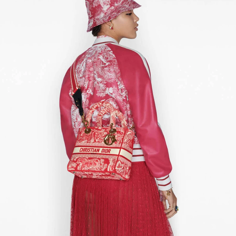 Replica ysl bags Dust bag Dior Medium Lady D-Lite Bag Raspberry Toile de Jouy Reverse Embroidery