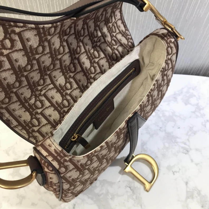 Shop shoulder bags Magnetic Dior Saddle Bag Burgundy Oblique Jacquard