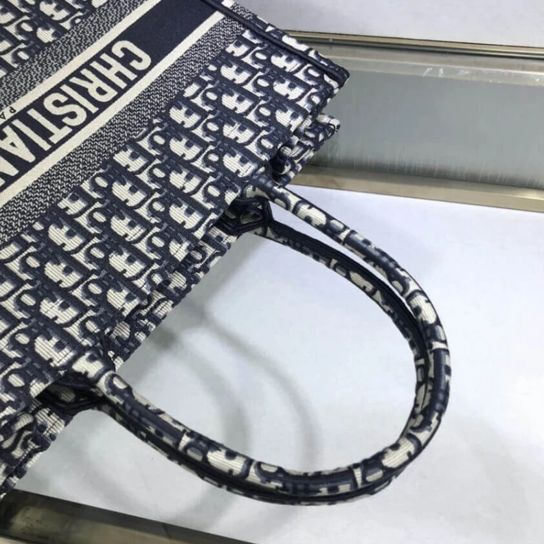 Top lv CHRISTIAN Dior Small Book Tote Blue Dior Oblique Embroidery