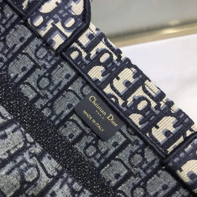 Top lv CHRISTIAN Dior Small Book Tote Blue Dior Oblique Embroidery