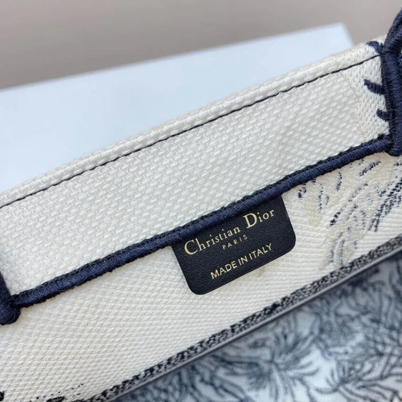 Lv belts replica The Dior B Dior Small Book Tote Blue Toile de Jouy Palms Embroidery