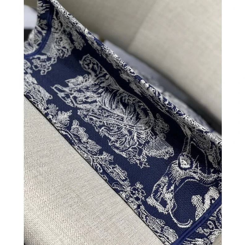 Top lv 'CHRISTIA Dior Small Book Tote Blue Toile de Jouy Reverse Embroidery