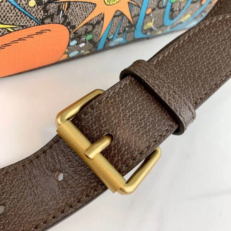 Replica bags Legendary Disney x Gucci Donald Duck Print Belt Bag