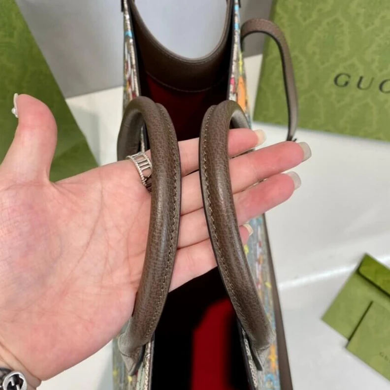 Kitlife ru Interior Disney x Gucci Donald Duck Tote Bag