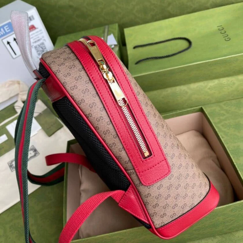 Lv belts replica Cherry re Doraemon x Gucci Backpack