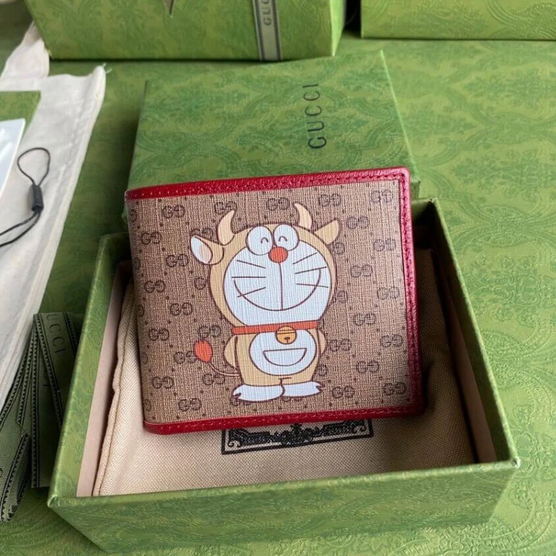 Replica bag Inserts c Doraemon x Gucci Bifold Wallet