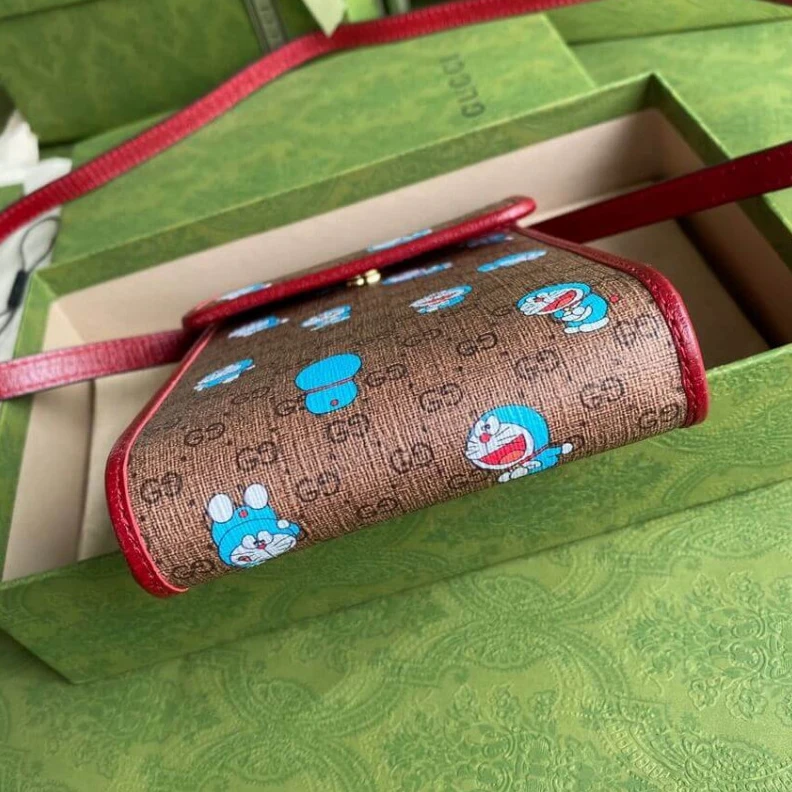 Replica bags lv Interior: Doraemon x Gucci Mini Bag