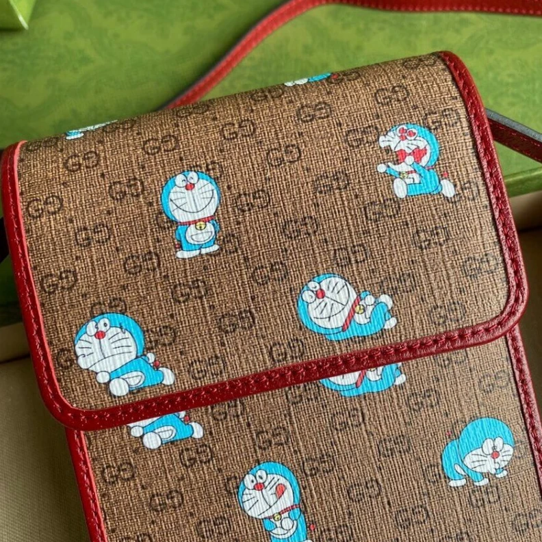 Replica bags lv Interior: Doraemon x Gucci Mini Bag