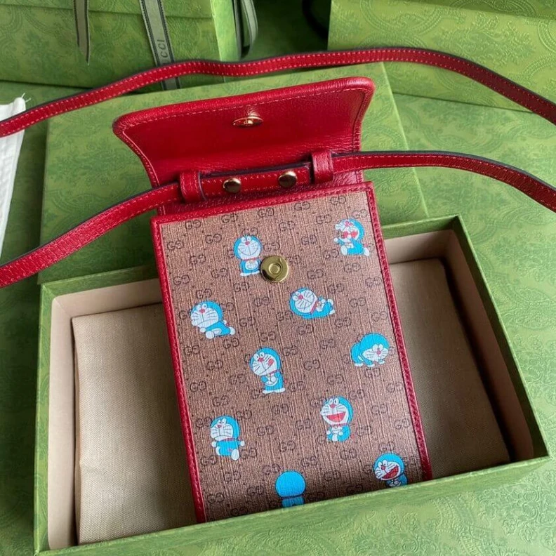 Replica bags lv Interior: Doraemon x Gucci Mini Bag