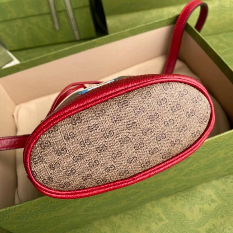 Top lv Beige ebo Doraemon x Gucci Mini Bucket Bag