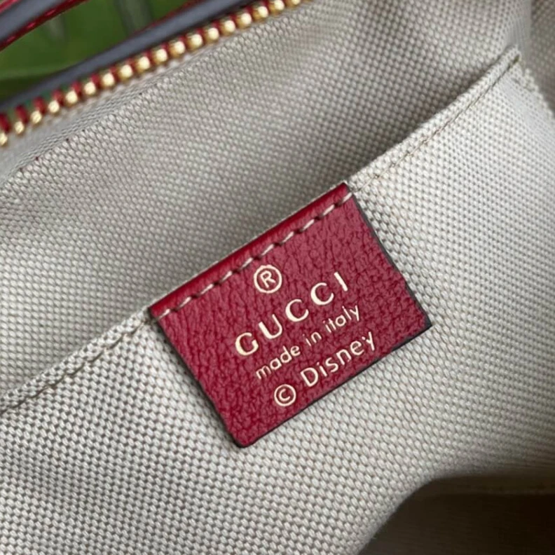 Louis vuitton locations 18.5 x 15 Doraemon x Gucci Mini Shoulder Bag