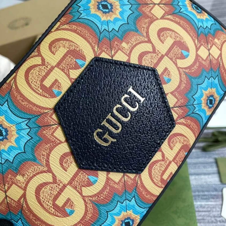 Replica bag 24 x 14.5 Gucci 100 Messenger Bag