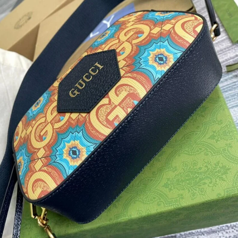 Replica bag 24 x 14.5 Gucci 100 Messenger Bag