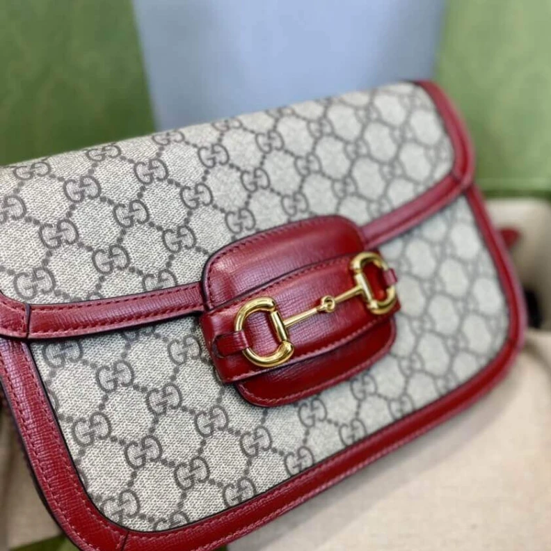 Kitlife ru Flap clos Gucci 1955 Horsebit Red GG Supreme Canvas Shoulder Bag