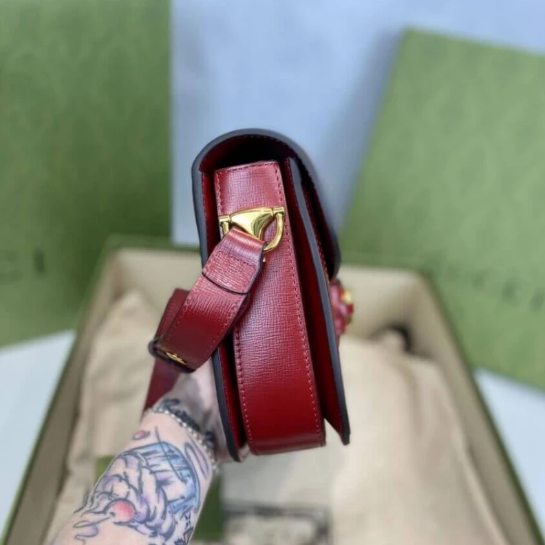Kitlife ru Flap clos Gucci 1955 Horsebit Red GG Supreme Canvas Shoulder Bag
