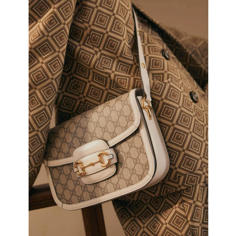 Kitlife ru   Gucci 1955 Horsebit White GG Supreme Canvas Shoulder Bag