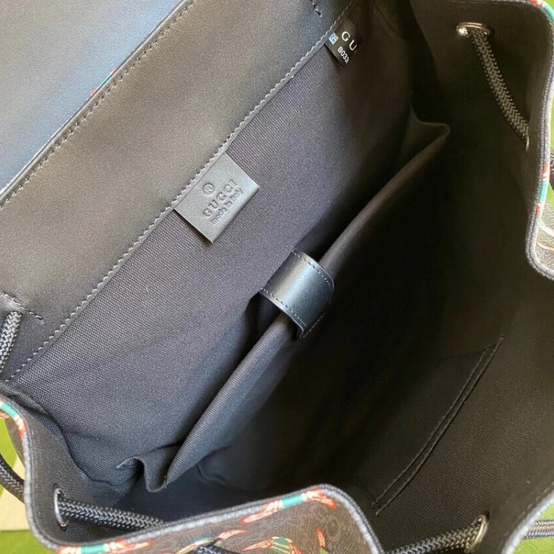 Replica bags A code fro Gucci Bestiary Backpack With Bees