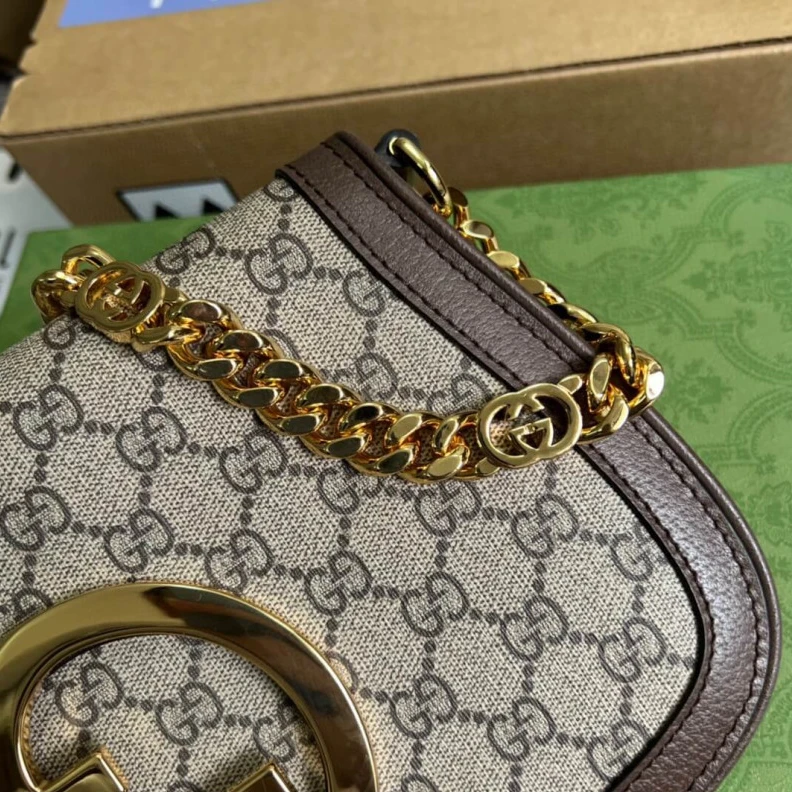Replica bag Interlock Gucci Blondie GG Supreme Shoulder Bag