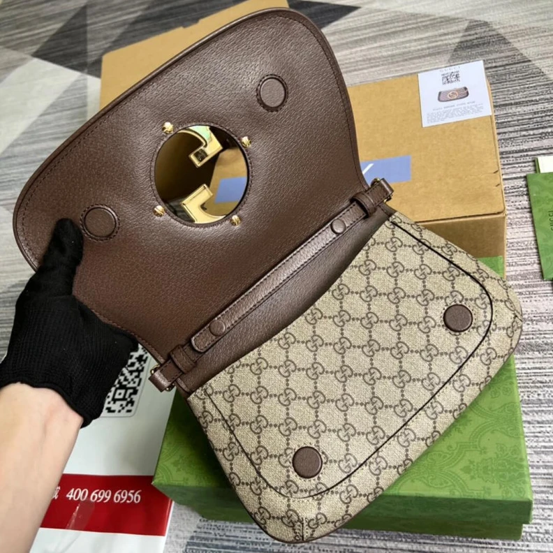 Replica bag Interlock Gucci Blondie GG Supreme Shoulder Bag