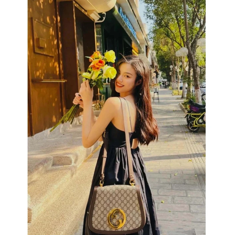 Lv belts replica Double sh Gucci Blondie Medium Shoulder Bag With Round Interlocking G