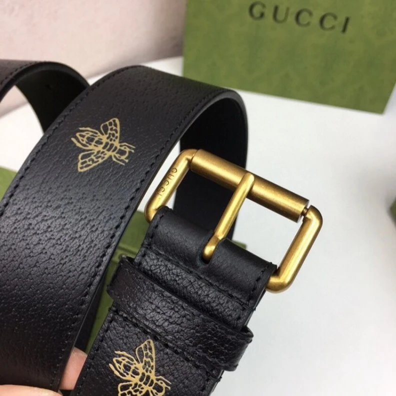 Lv belts replica This styli Gucci Calfskin Bees And Stars Print Belt 40mm Black