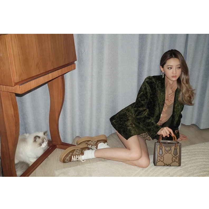Lv belts replica Camel and Gucci Diana Jumbo GG Mini Tote Bag