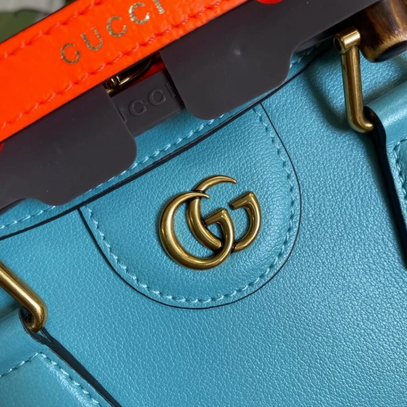 Lv belts replica Detachabl Gucci Diana Mini Tote Bag Brown