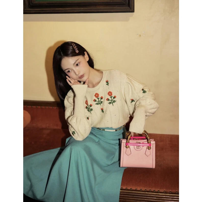 Louis vuitton locations Pink  Gucci Diana Mini Tote Bag Pink