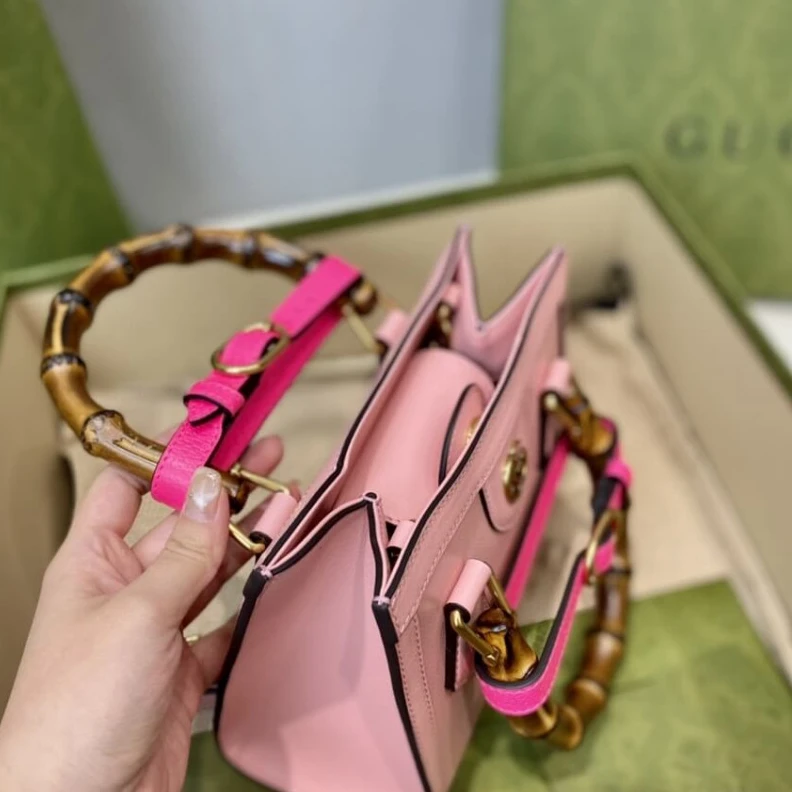 Louis vuitton locations Pink  Gucci Diana Mini Tote Bag Pink