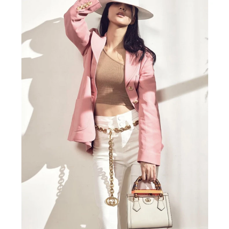 Louis vuitton locations White&nbs Gucci Diana Mini Tote Bag White