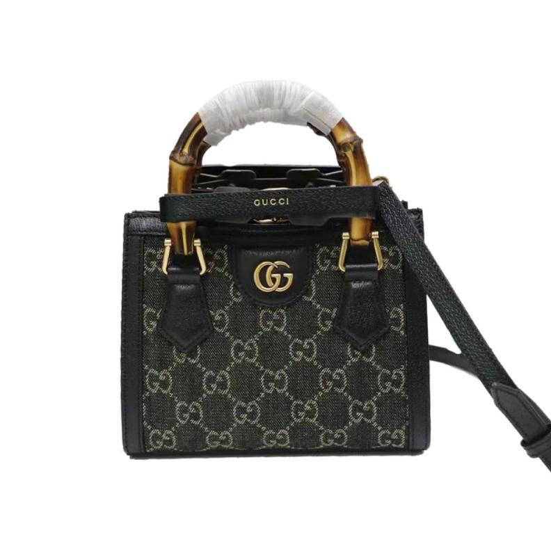Shiny ant Gucci Diana Mini Tote Bag in Black Denim