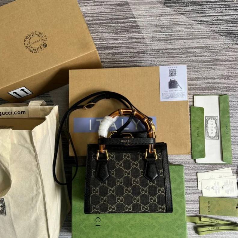 Replica bag Shiny ant Gucci Diana Mini Tote Bag in Black Denim