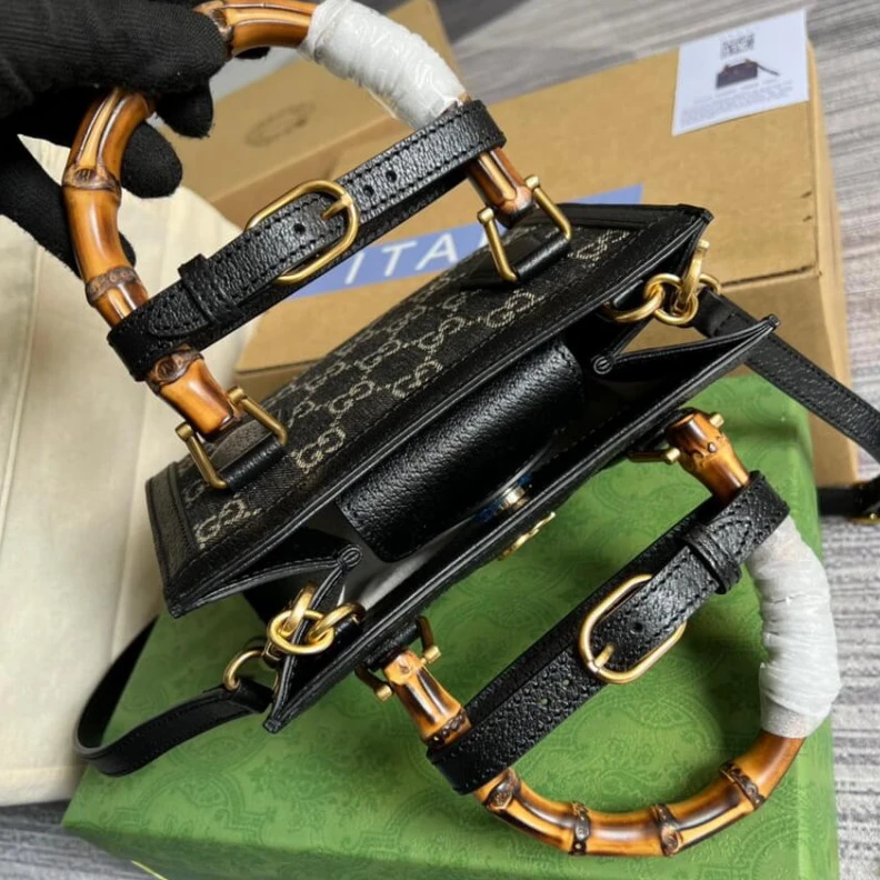 Replica bag Shiny ant Gucci Diana Mini Tote Bag in Black Denim