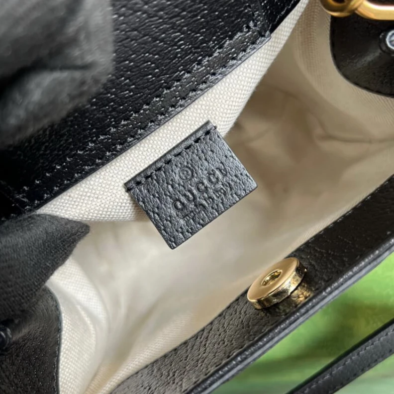 Replica bag Shiny ant Gucci Diana Mini Tote Bag in Black Denim