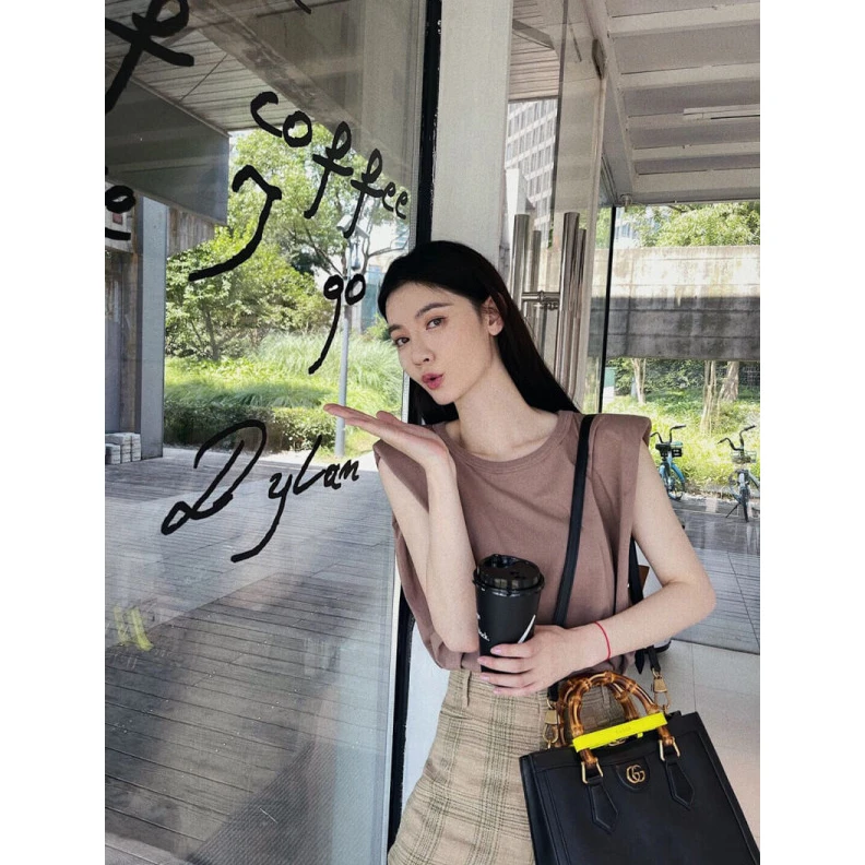 Louis vuitton locations Bamboo ha Gucci Diana Small Tote Bag Black