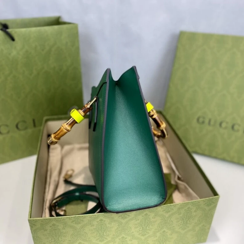 Kitlife ru Black lea Gucci Diana Small Tote Bag Green