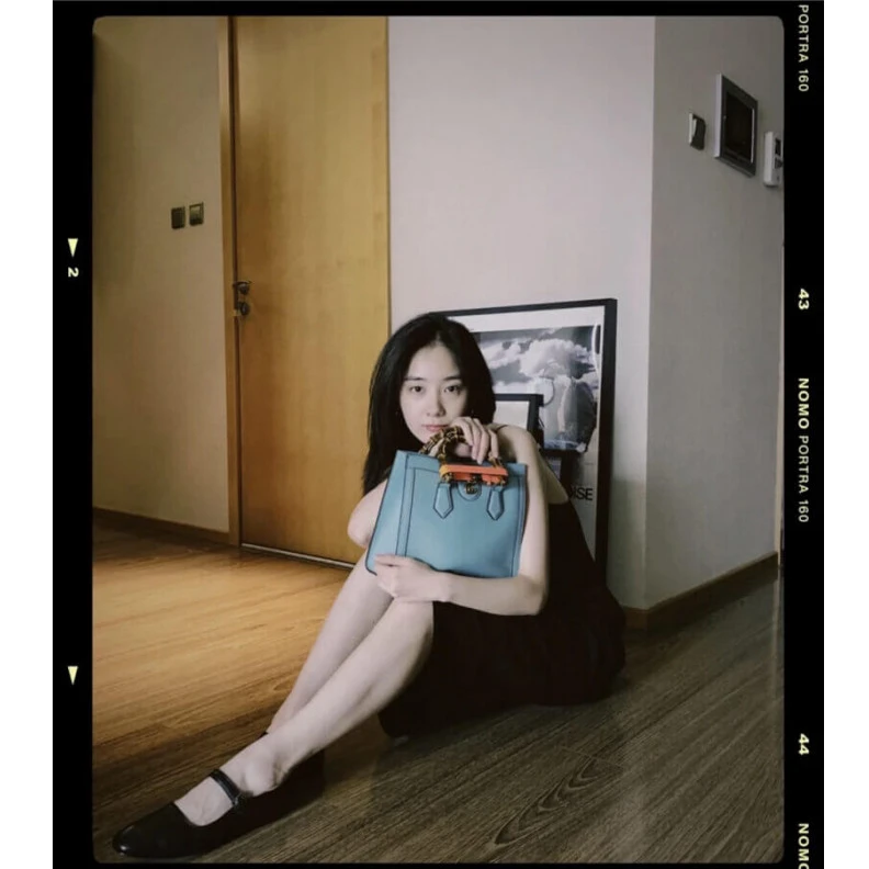 Replica bags lv Detachabl Gucci Diana Small Tote Bag Light Blue