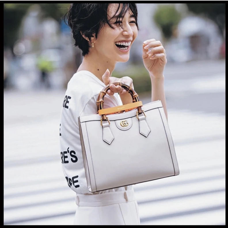 Replica bag White&nbs Gucci Diana Small Tote Bag White