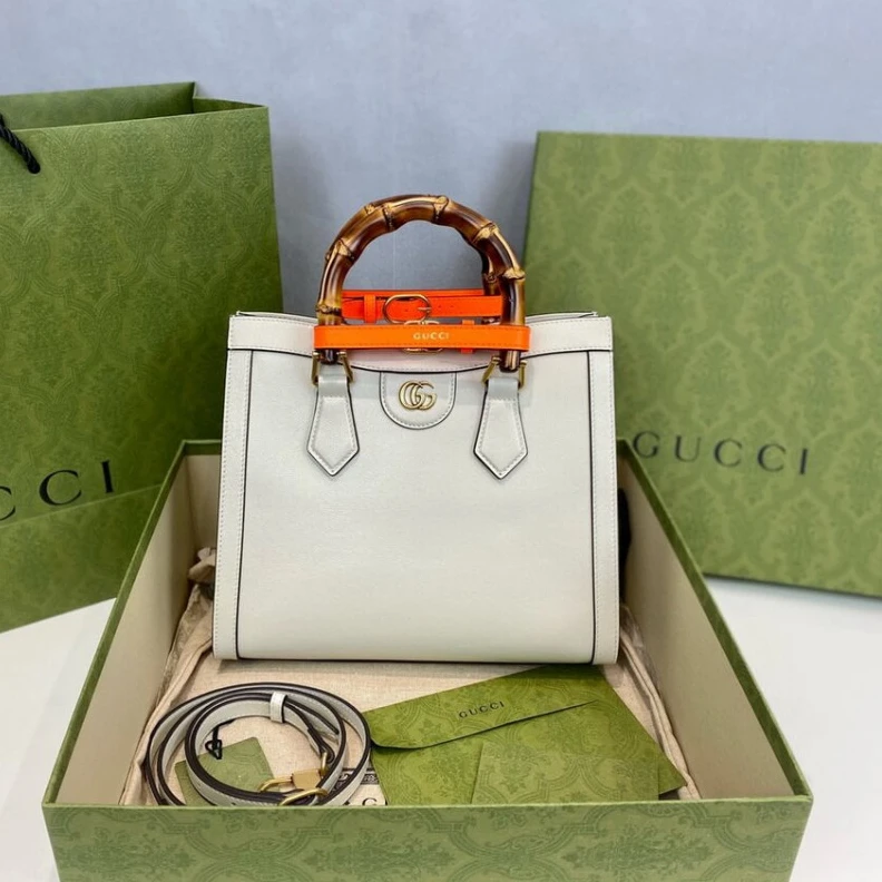 Replica bag White&nbs Gucci Diana Small Tote Bag White