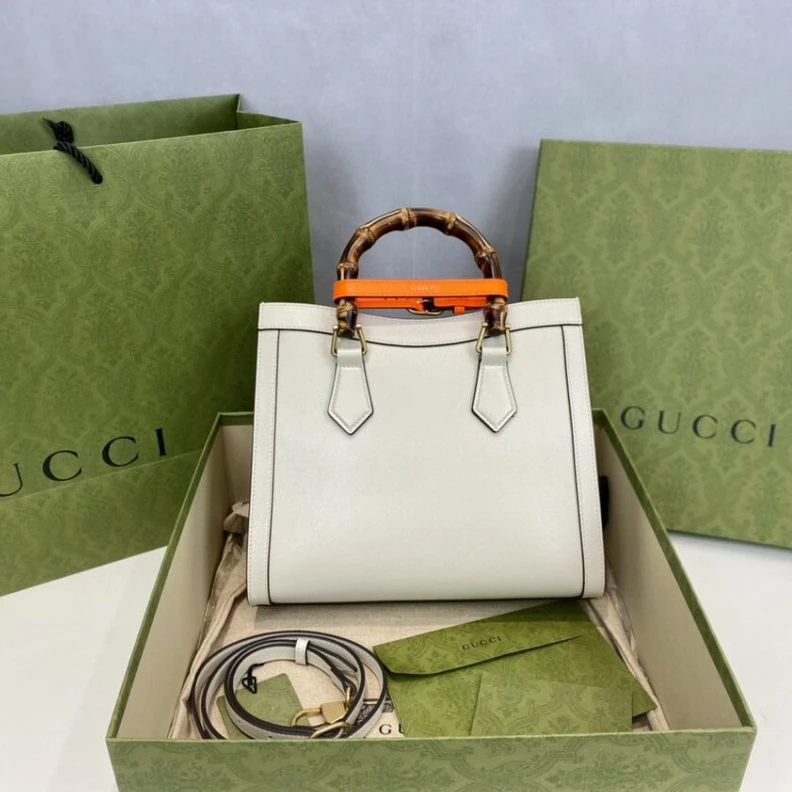 Replica bag White&nbs Gucci Diana Small Tote Bag White