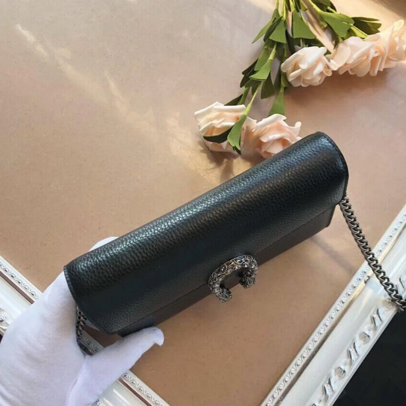 Louis vuitton locations Handstitc Gucci Dionysus Black Leather Mini Chain Bag