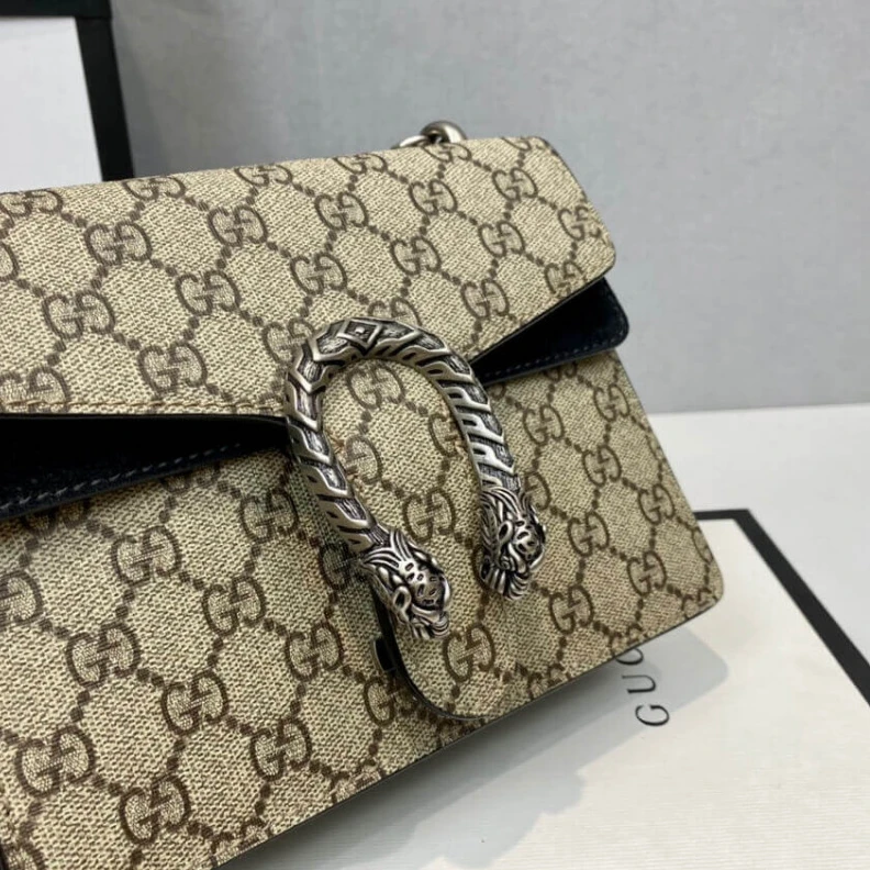 Lv belts replica Tiger hea Gucci Dionysus GG Supreme Mini Bag Black
