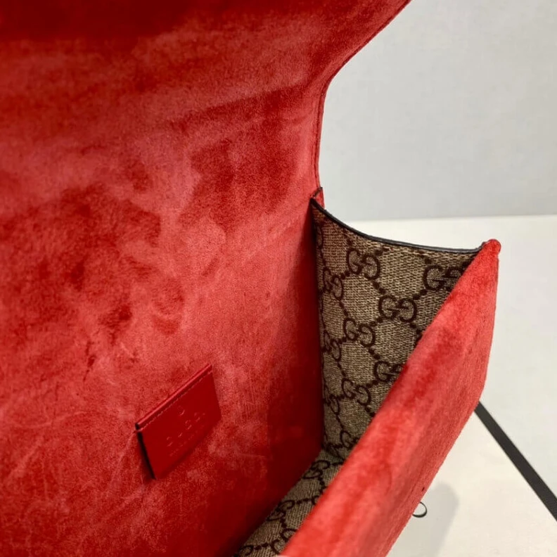 Replica bags lv Pin closu Gucci Dionysus GG Supreme Mini Bag Red