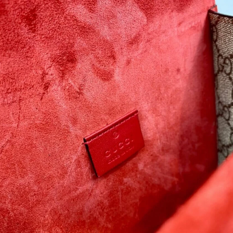Replica bags lv Pin closu Gucci Dionysus GG Supreme Mini Bag Red