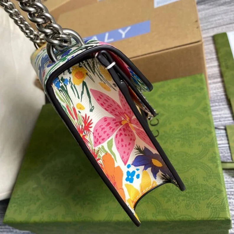 Lv belts replica Pin closu Gucci Dionysus Ken Scott Print Mini Bag