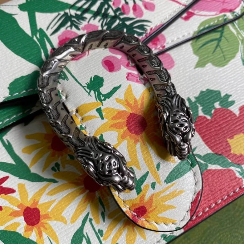 Lv belts replica Pin closu Gucci Dionysus Ken Scott Print Mini Bag