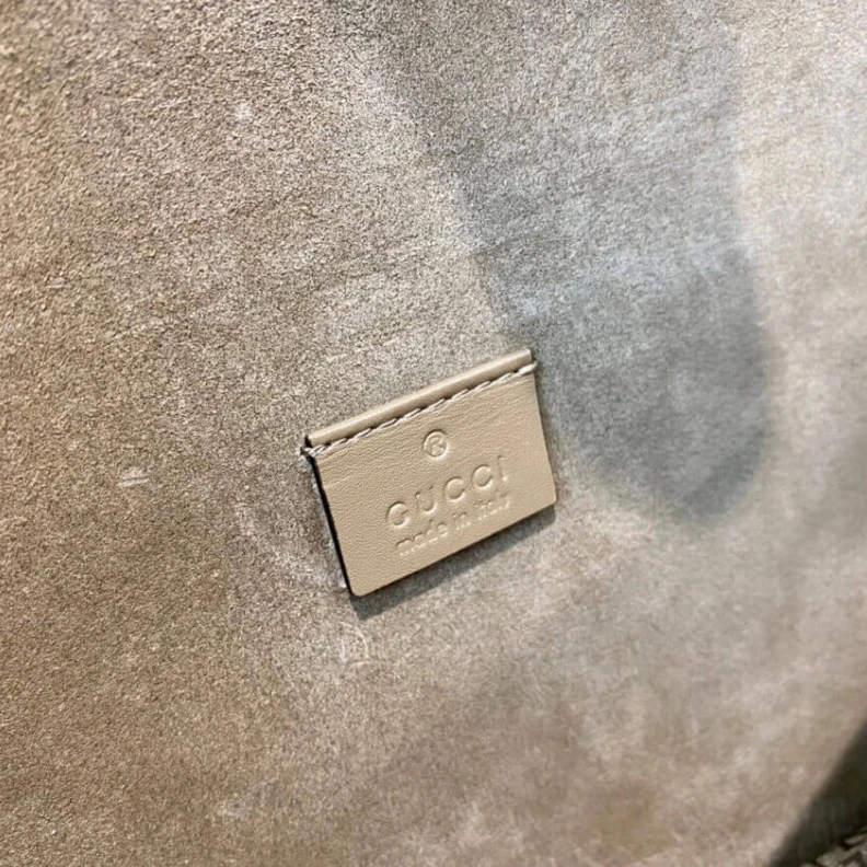 Louis vuitton locations Tiger hea Gucci Dionysus Small GG Shoulder Bag Apricot
